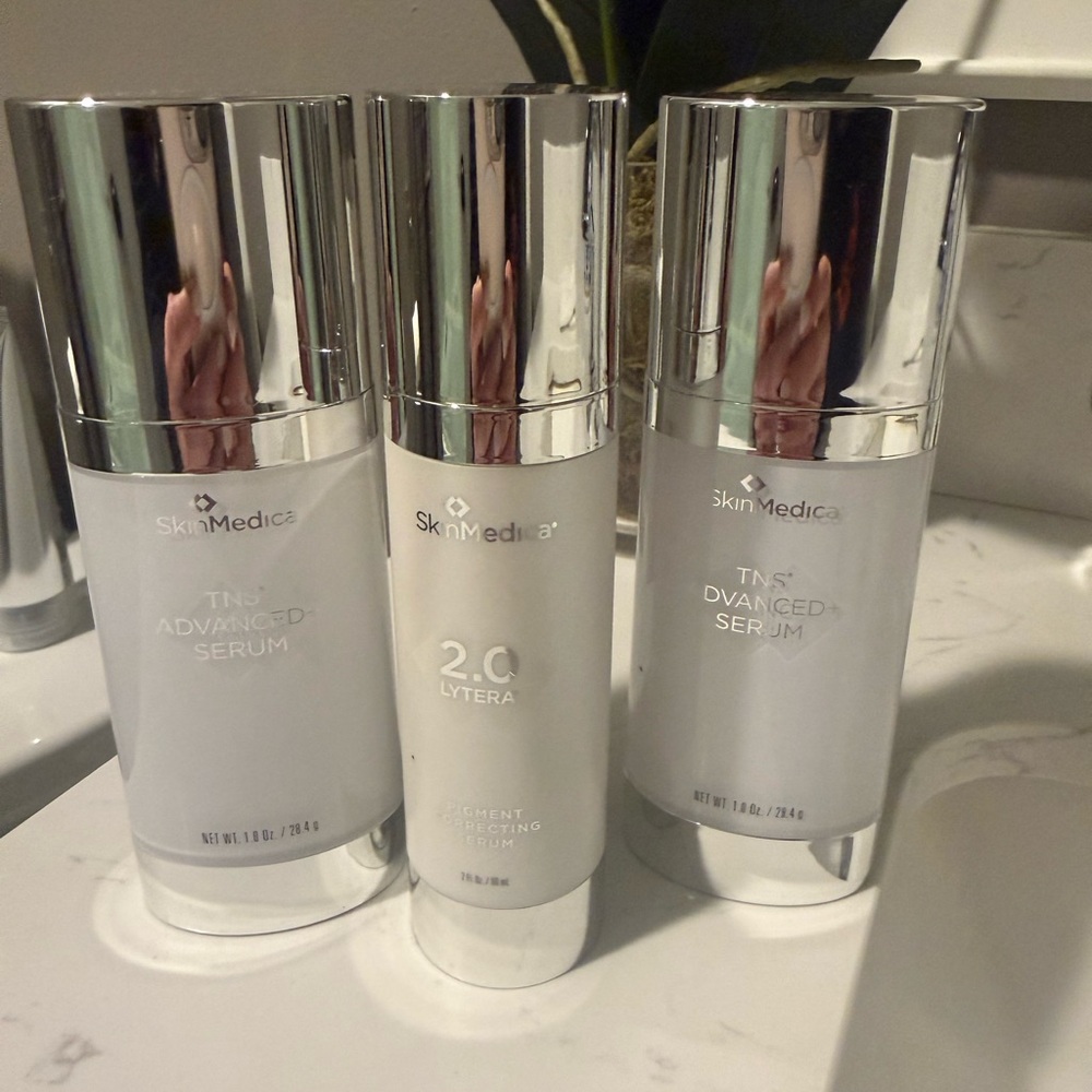 EMPTY for display purposes SkinMedica TNS and Lytera Serum Trio